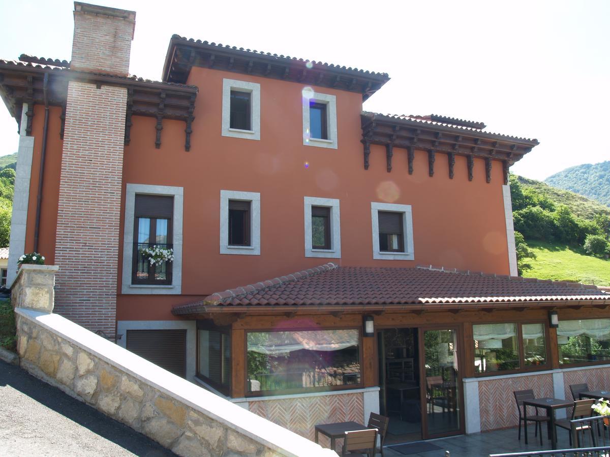 Hotel La Casona De Llerices Onís Eksteriør bilde